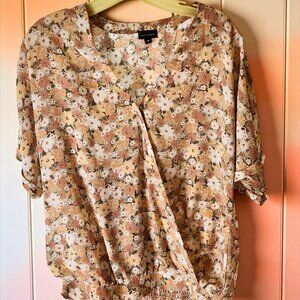 Buckle Black Floral Blouse – Women’s Small Boho Peasant Top – Smocked Waist Flow